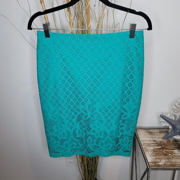 LOFT Dresses & Skirts - LOFT NWT Skirt Womens 4